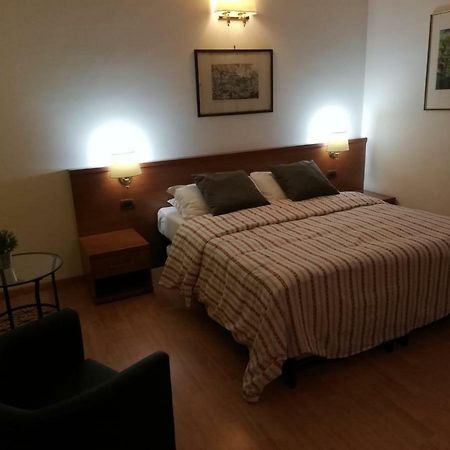 로마 도무스 아피아 154 B&B 외부 사진